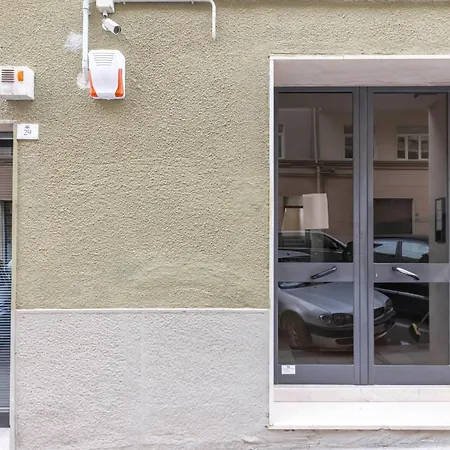 Pensionat Quarzo Modern Cagliari